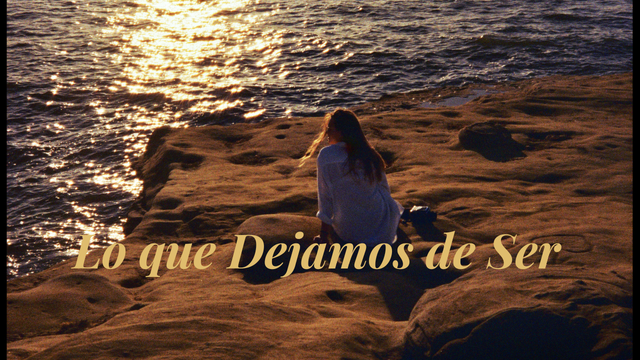 Cargar video: ✨ “En este video comparto una verdad que muchas mujeres vivimos: dejar de ser nosotras mismas para sostener a los demás, callar para mantener la paz, renunciar a nuestros sueños para no incomodar. Si alguna vez te has sentido invisible en tu propia vida, aquí encontrarás palabras que resuenan contigo. Míralo y descubre que no estás sola.”